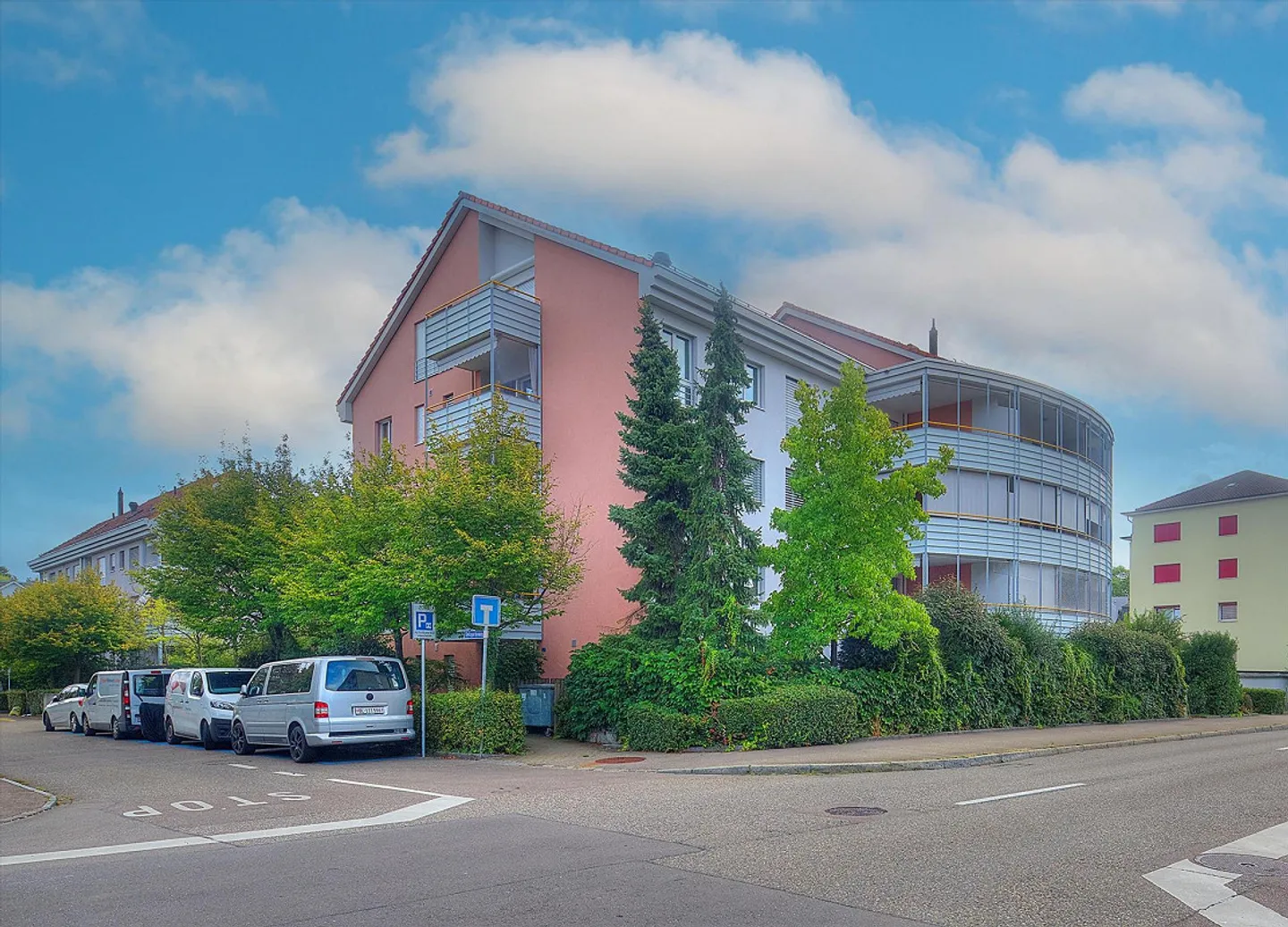 Charming maisonette apartment in a central location awaits you! - Photo 2 of 11