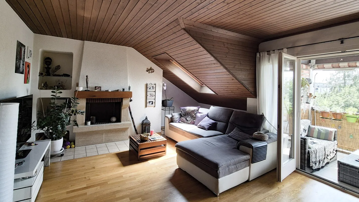 Apartment for sale - Photo 1 of 15