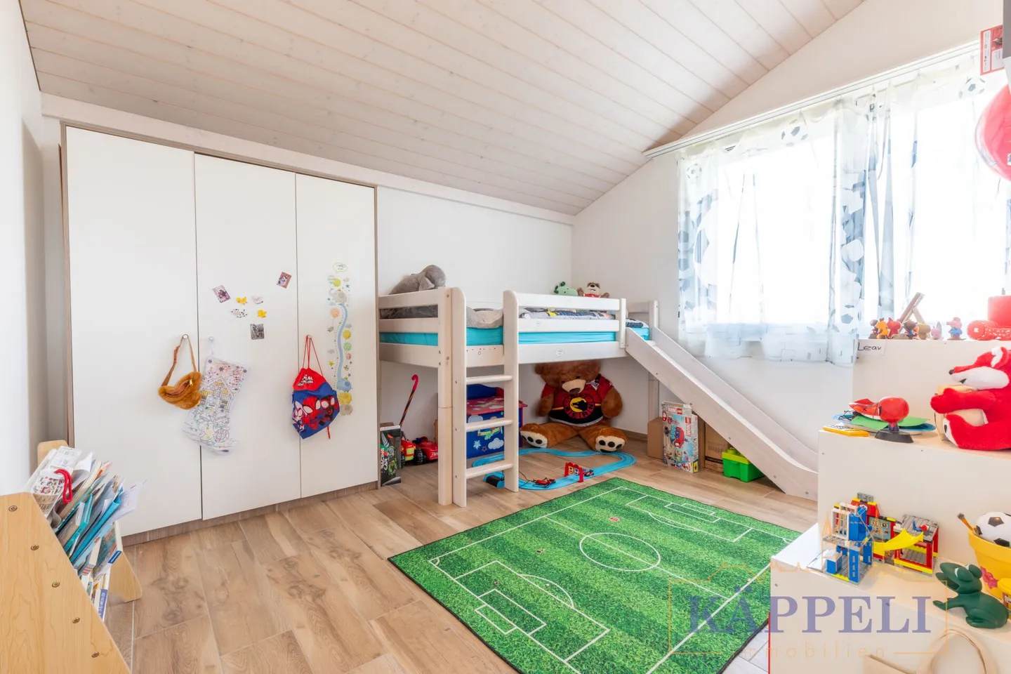 6.5 Zimmer Doppeleinfamilienhaushälfte am Bergblick in Uebeschi - Photo 9 of 16