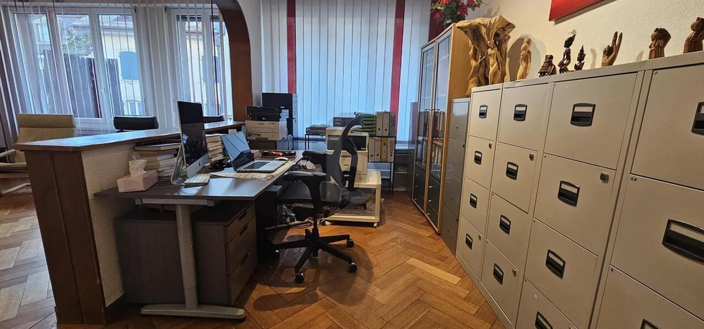 AUSGEZEICHNETER PREIS! IM HERZEN VON PAYERNE - Foto 2 von 6