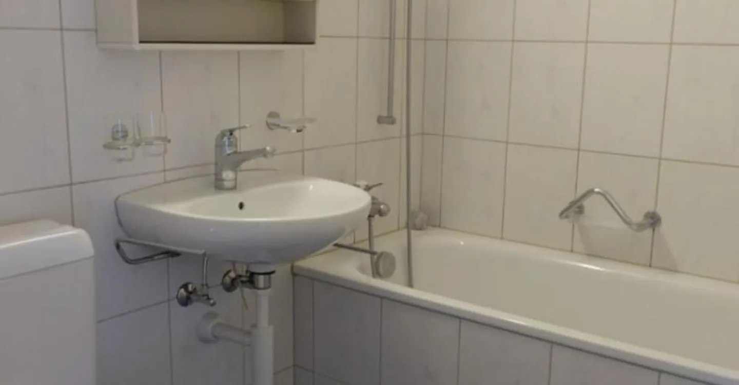 4.5-room apartment on the ground floor - Photo 5 of 9