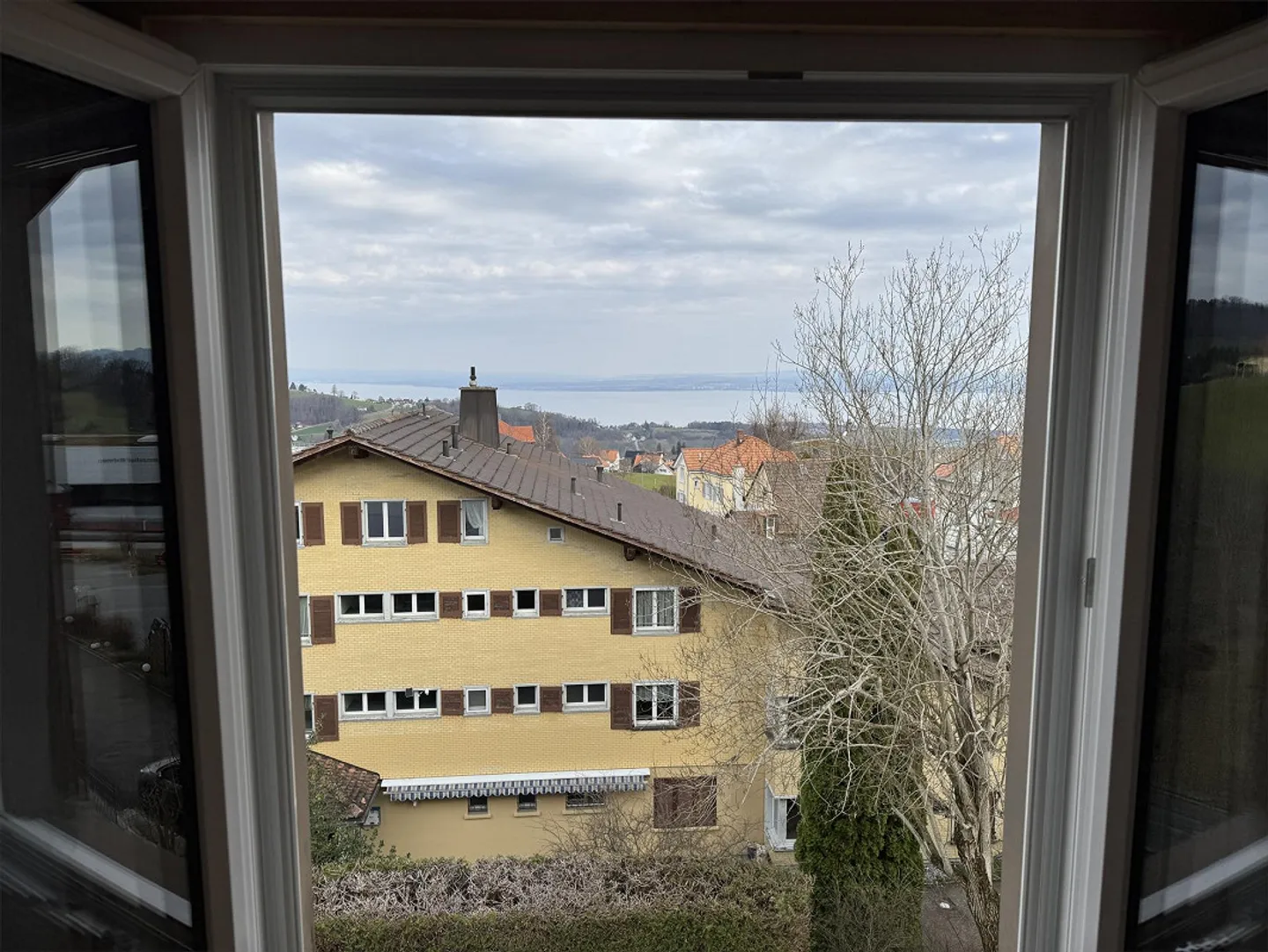 Appartamento ristrutturato, moderno e luminoso in affitto all'ultimo piano - Foto 3 di 17