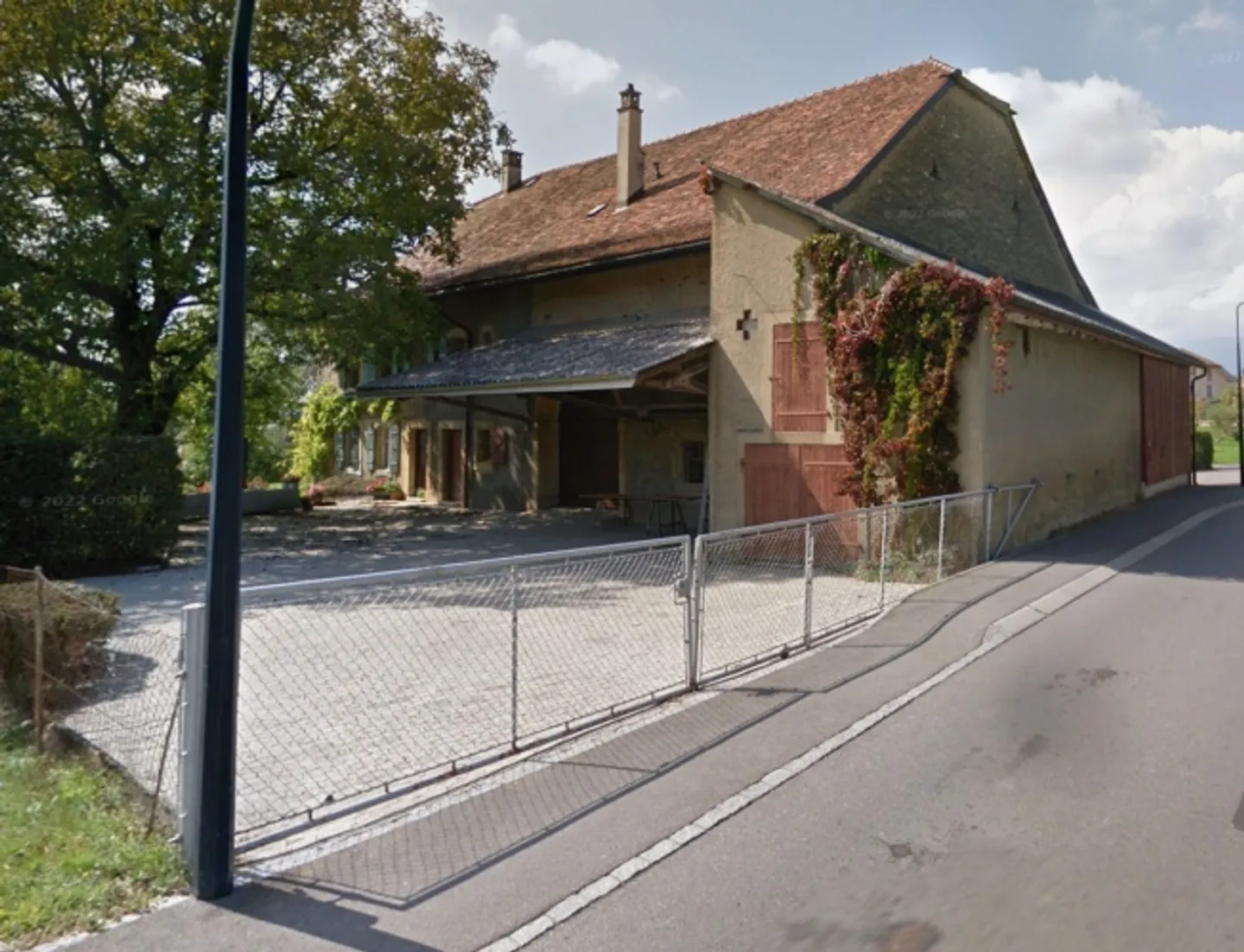 «A louer - Dépôts de stockage - Senarclens» - Photo 1 sur 3