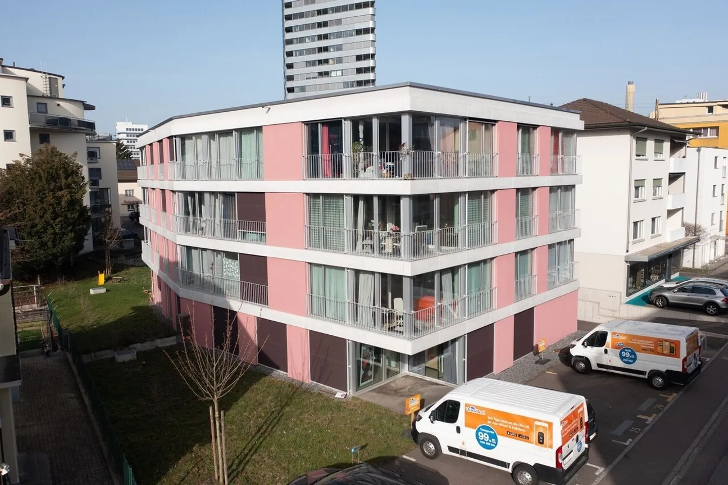 Appartamento moderno e luminoso di 2.5 locali in posizione centrale a Pratteln (65m2) - Foto 5 di 11