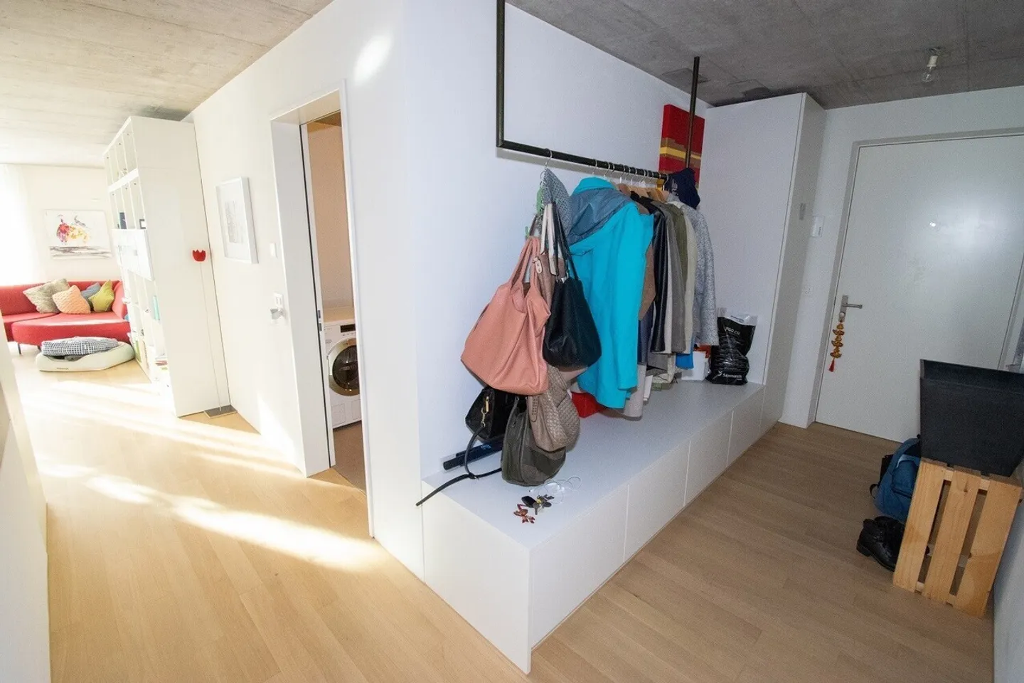 Appartamento moderno e luminoso di 2.5 locali in posizione centrale a Pratteln (65m2) - Foto 6 di 11