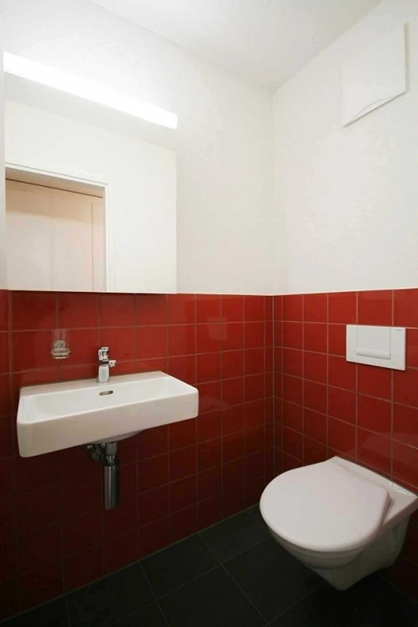 AFFITTARE SENZA DEPOSITO - vivere nel popolare quartiere di Balsberg - Foto 4 di 5