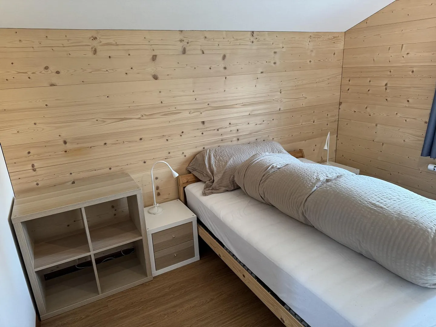 Appartamento ristrutturato, moderno e luminoso in affitto all'ultimo piano - Foto 15 di 17