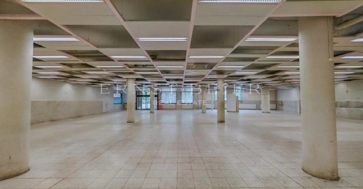Gewerbe 5 Zimmer - Foto 1 von 6