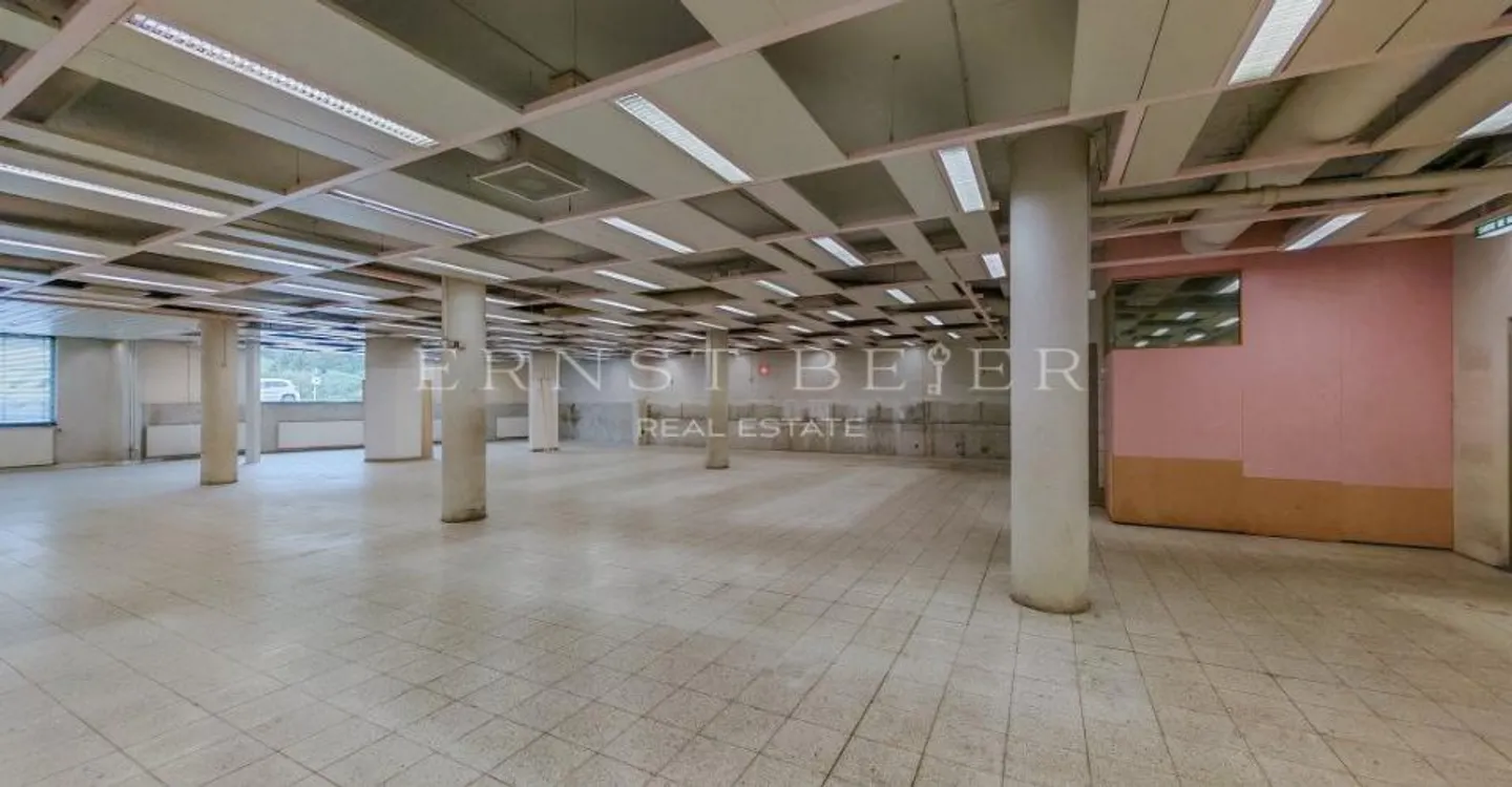 Gewerbe 5 Zimmer - Foto 3 von 6