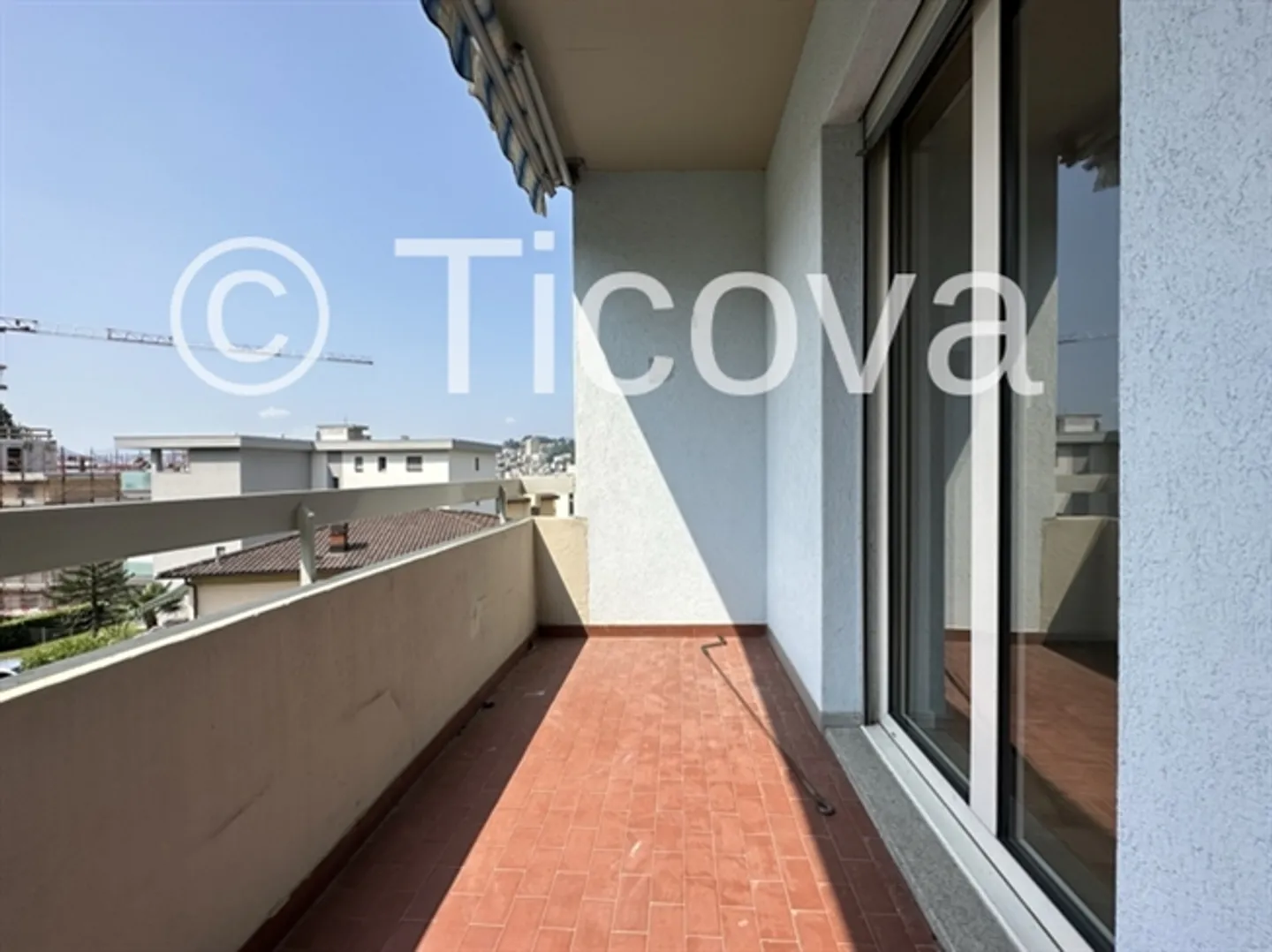 3.5 Renovated Rooms in Pregassona - Photo 1 of 9