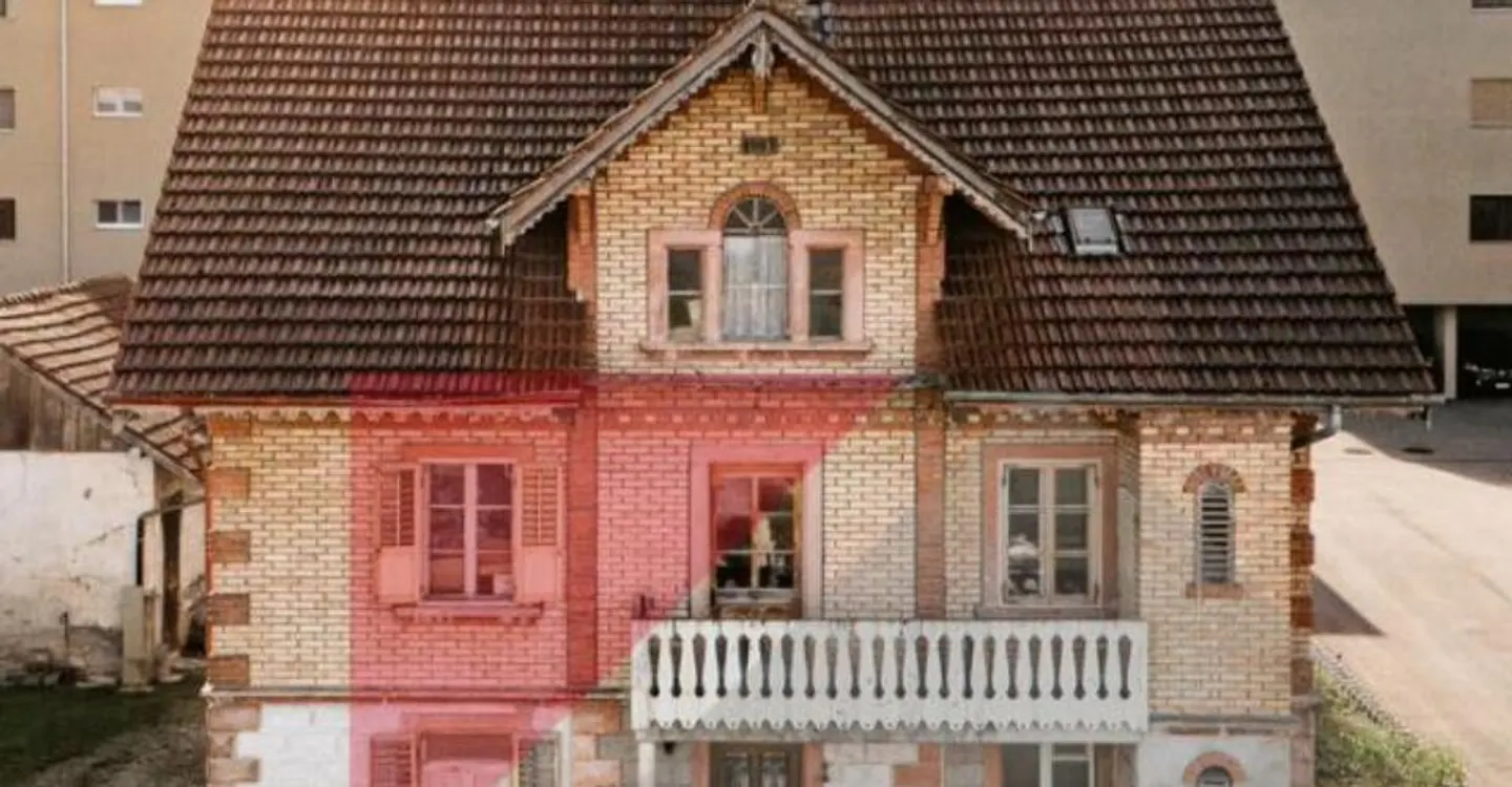 Character house to renovate Plot of 1005m2 central zone - Photo 4 of 9