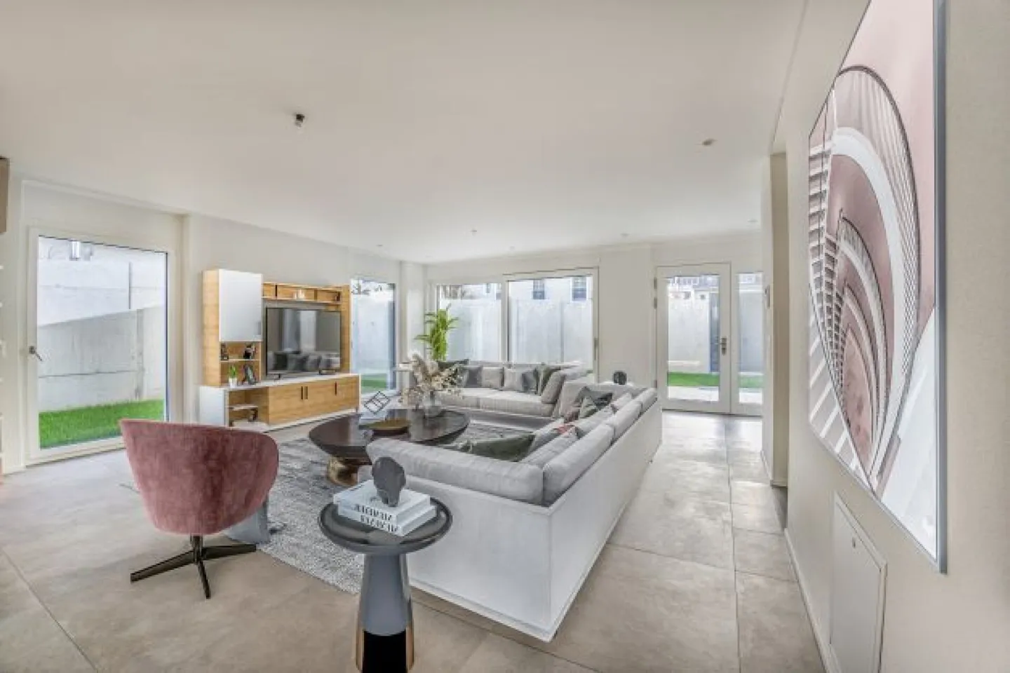 THE ONE - Esclusivo appartamento duplex di 4,5 locali con ufficio e giardino a Baar - Foto 1 di 11