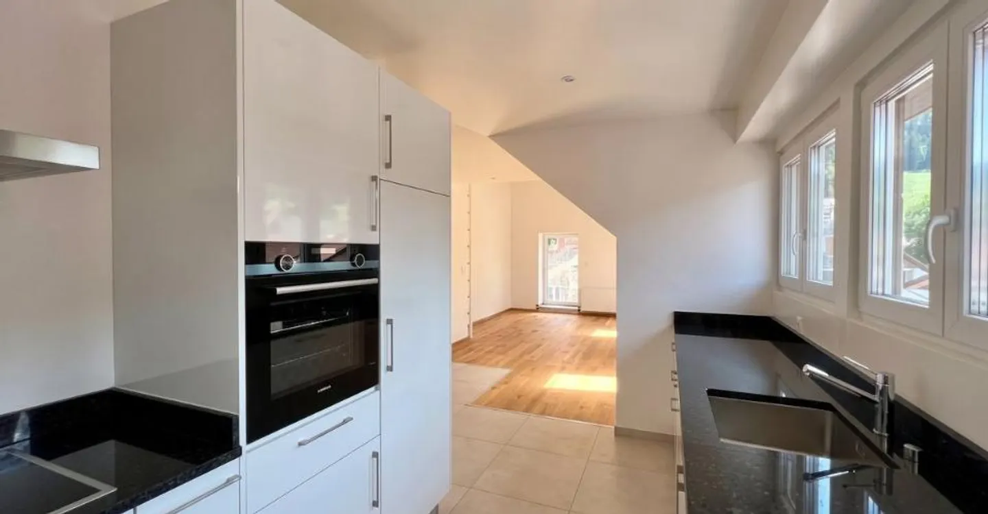 Appartamento D - 2,5 locali con balcone e soppalco a Couvet - Foto 3 di 8