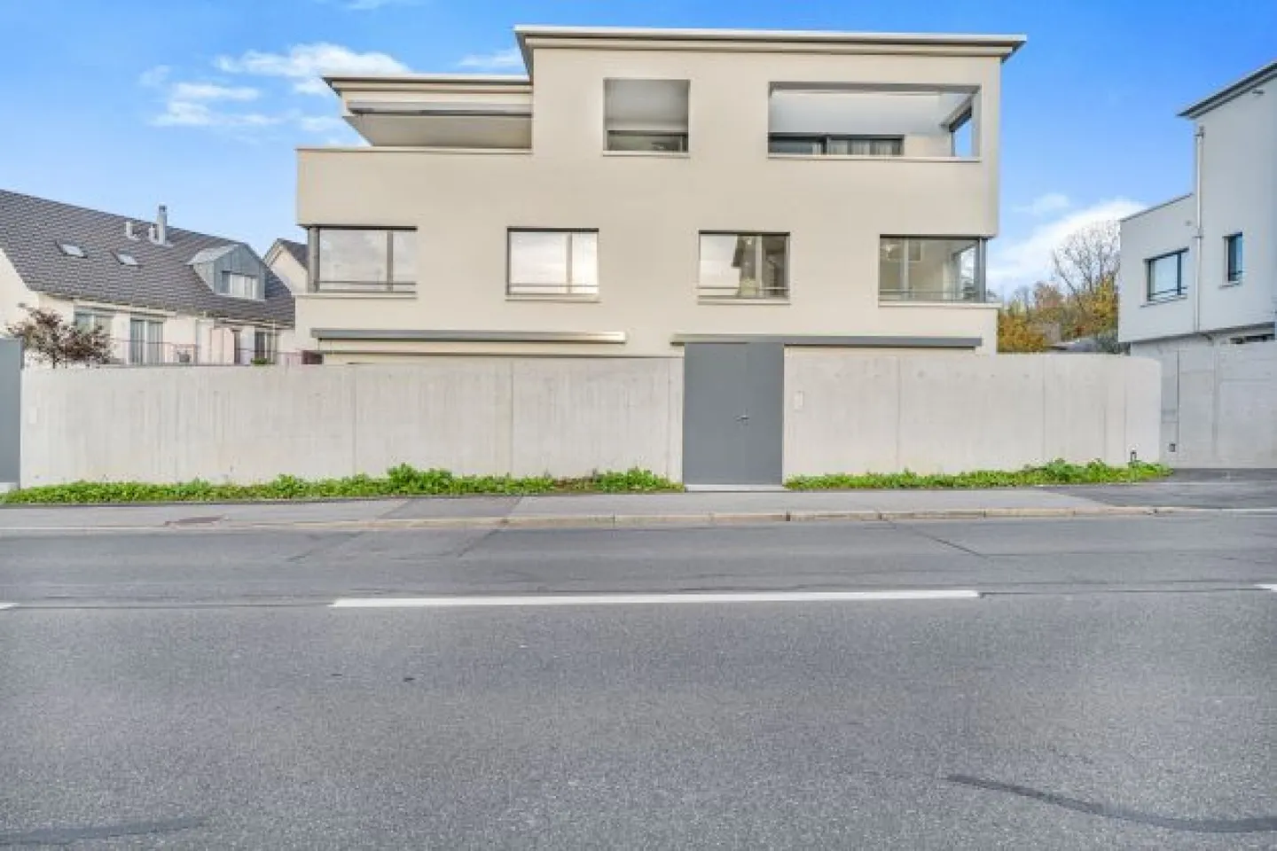 THE ONE - Esclusivo appartamento duplex di 4,5 locali con ufficio e giardino a Baar - Foto 2 di 11