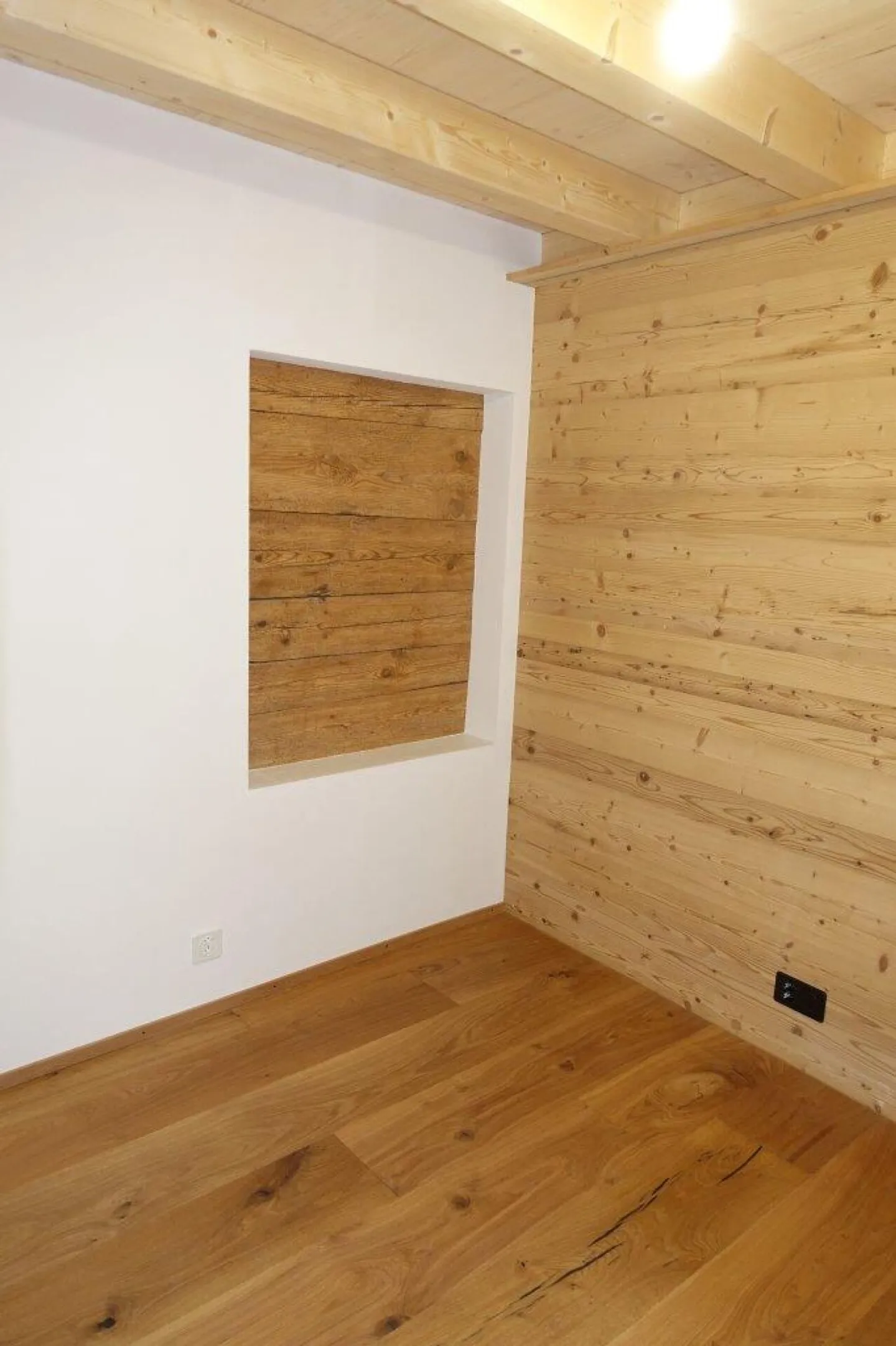 4.5-Zimmer-Ferienwohnung Nr. 1 in einem historischen Zweifamilienhaus in Luven - Foto 10 von 13