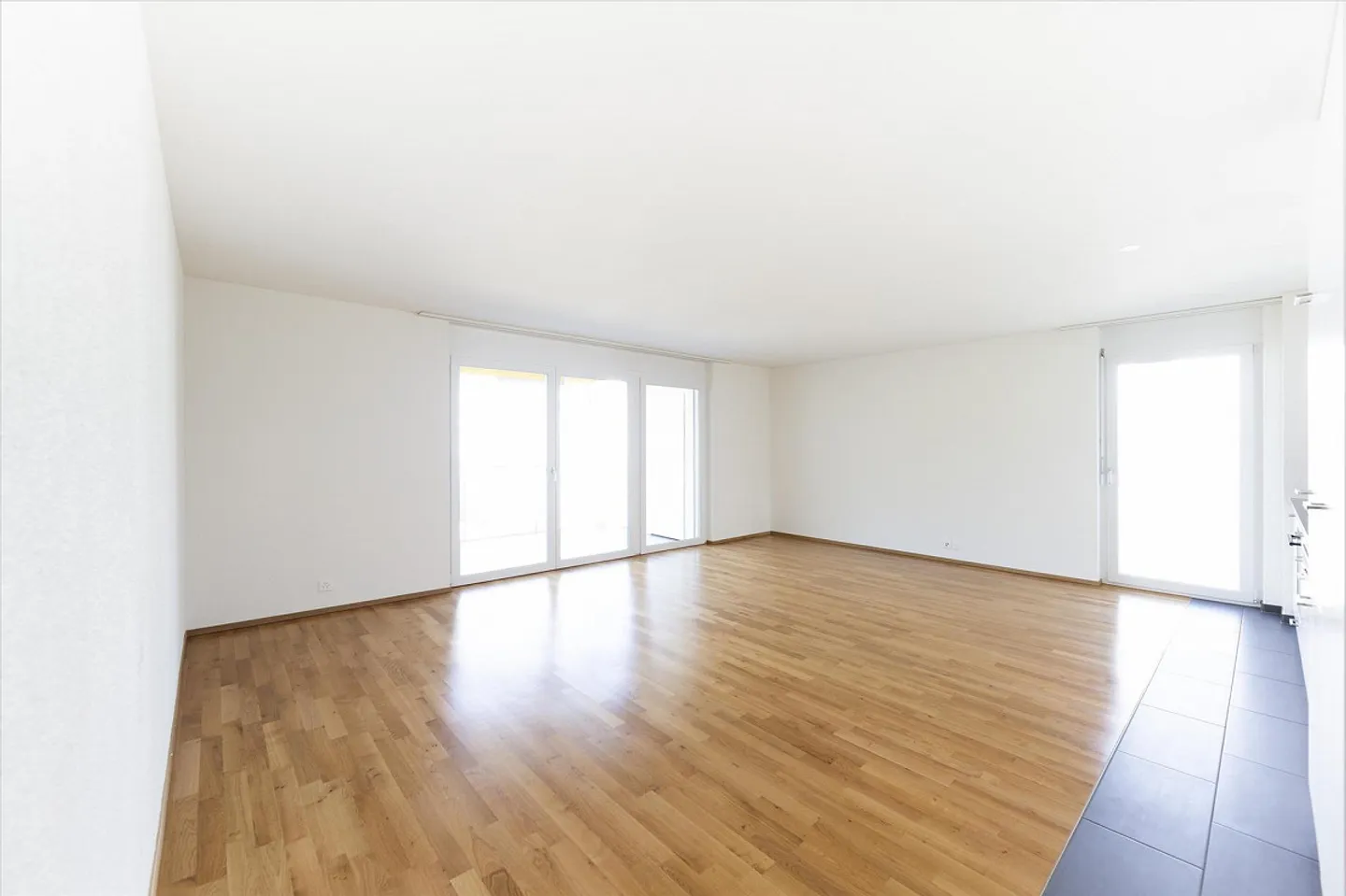 Un appartement de rêve vous attend! - Photo 1 sur 7
