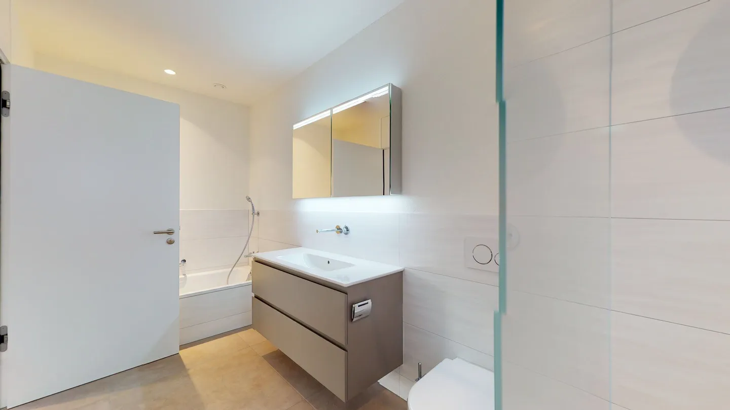 THE ONE - Esclusivo appartamento duplex di 4,5 locali con ufficio e giardino a Baar - Foto 10 di 11