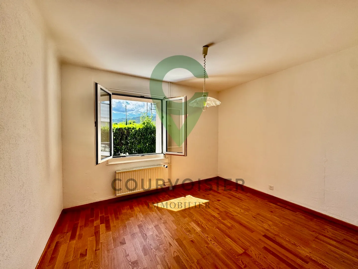 For rent now - 4.5 room apartment with balcony - Photo 4 of 5