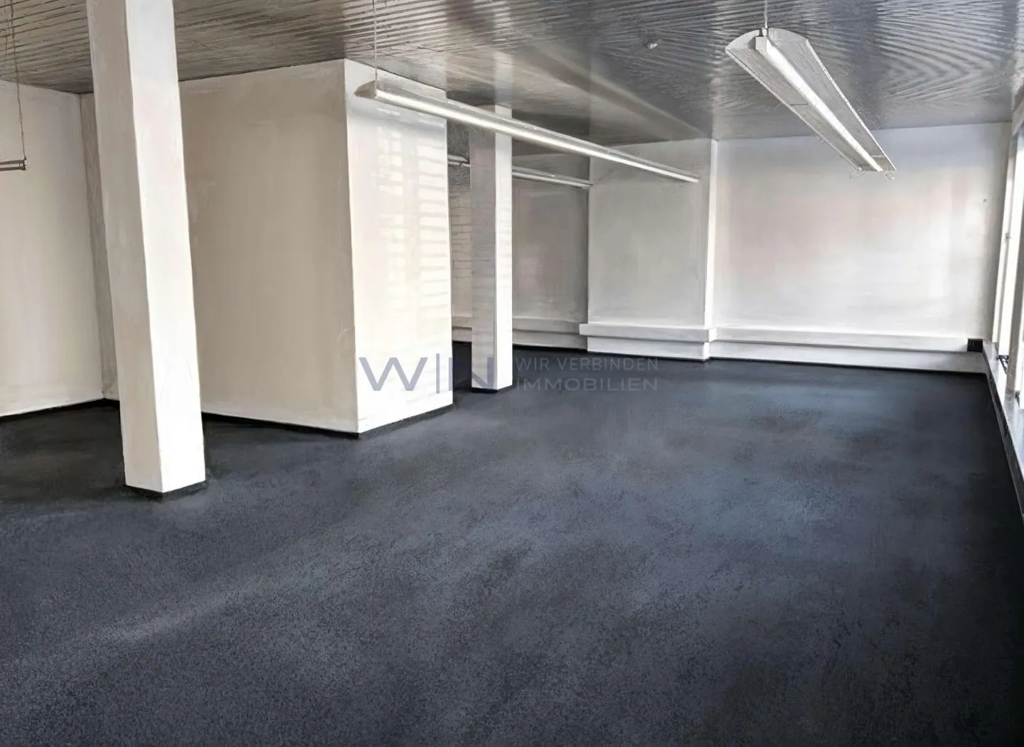 Exclusively equipped office - in a prime location - Photo 6 of 8