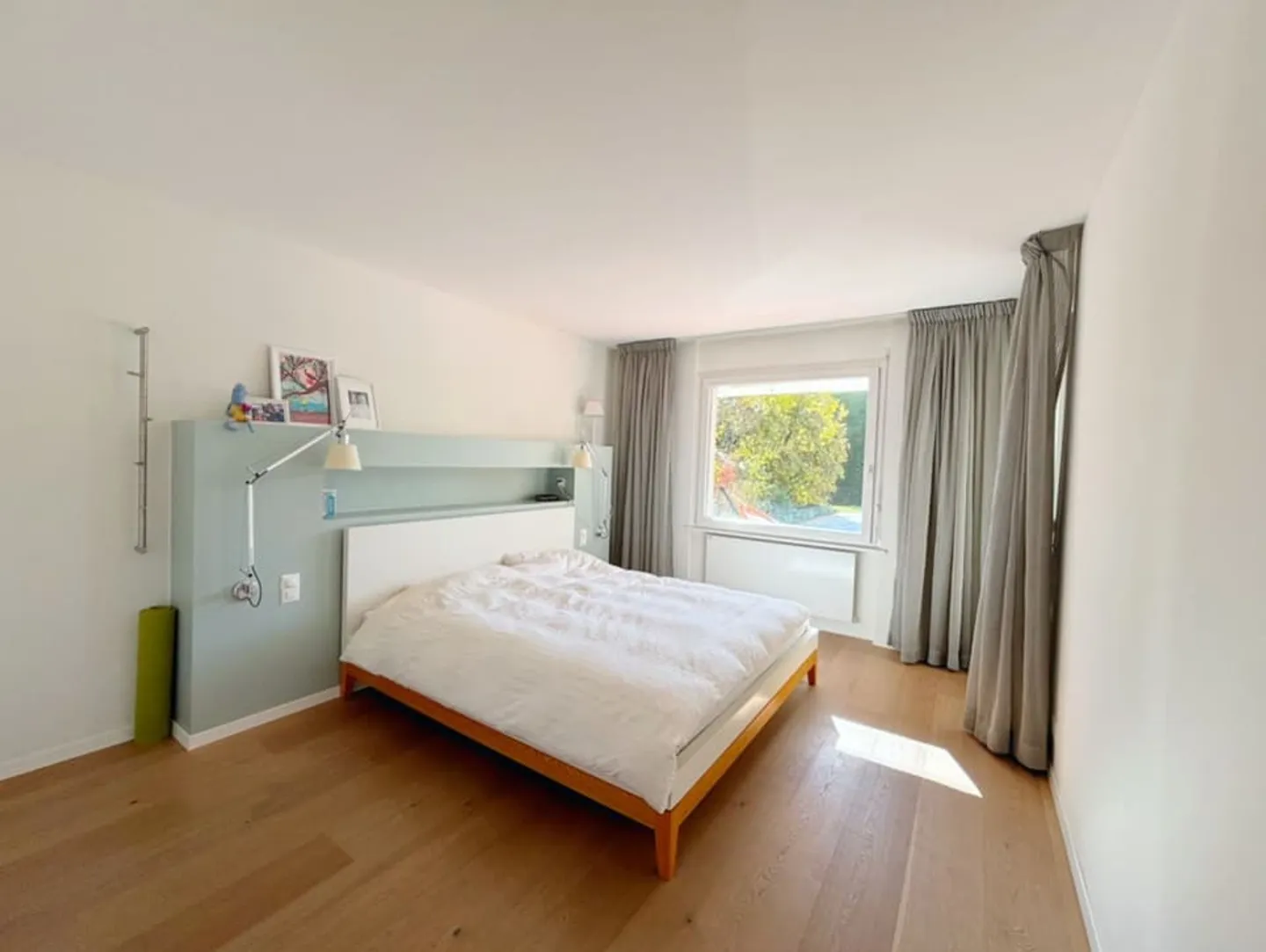 Magnificent villa 6p / 4 bedrooms + office / Garden with pool - Photo 4 of 7