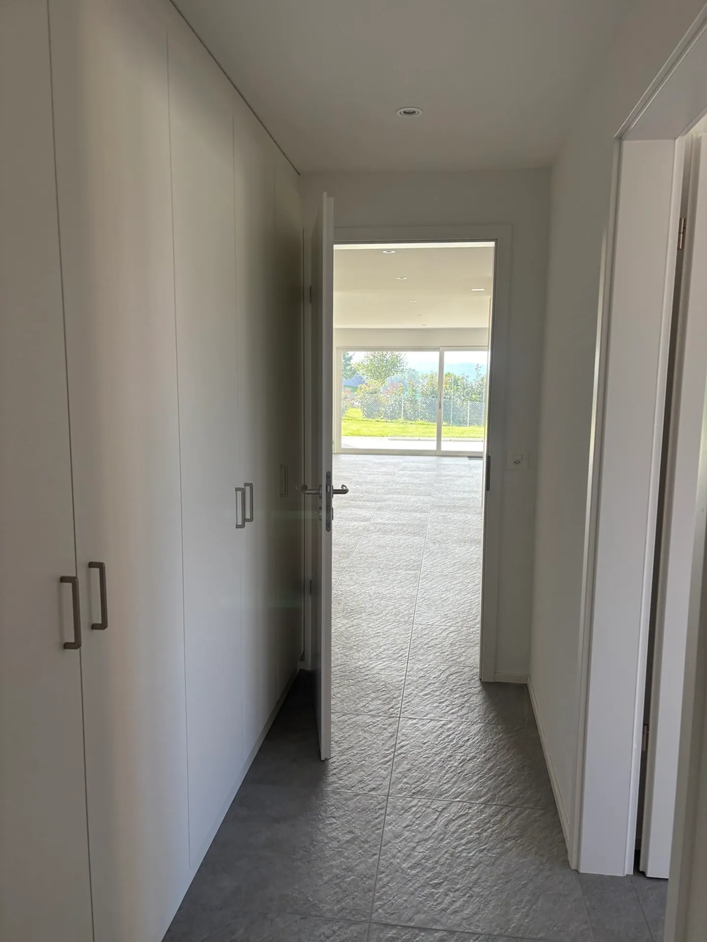 Apartment for rent - Photo 9 of 12