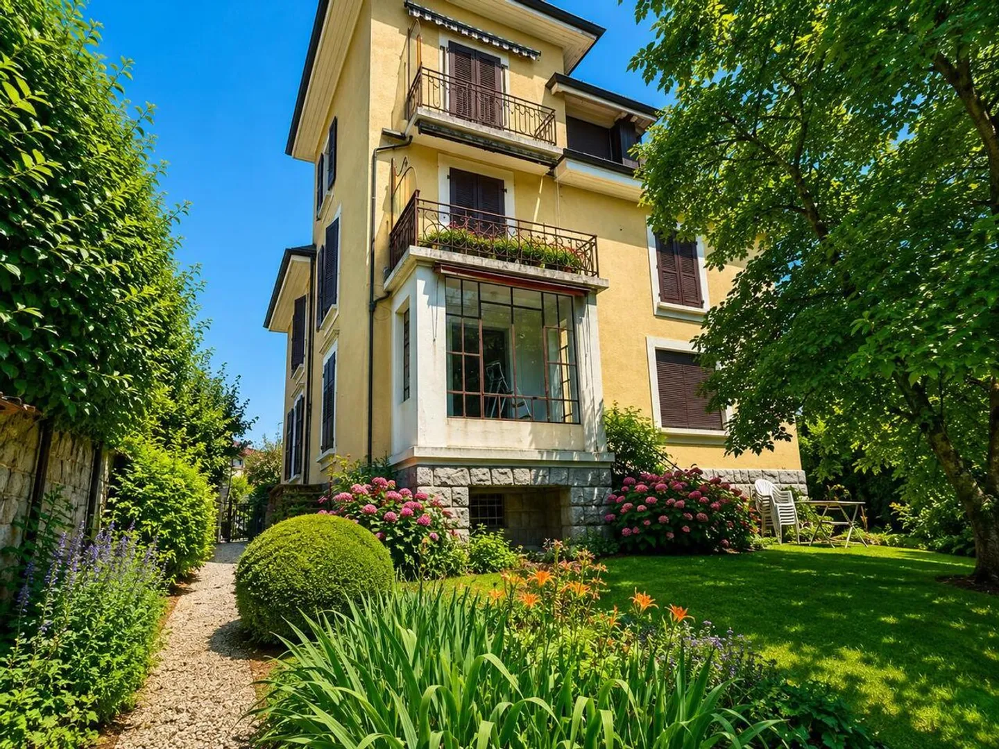 Bel appartamento di 3,5 stanze con bel giardino - Foto 11 di 11