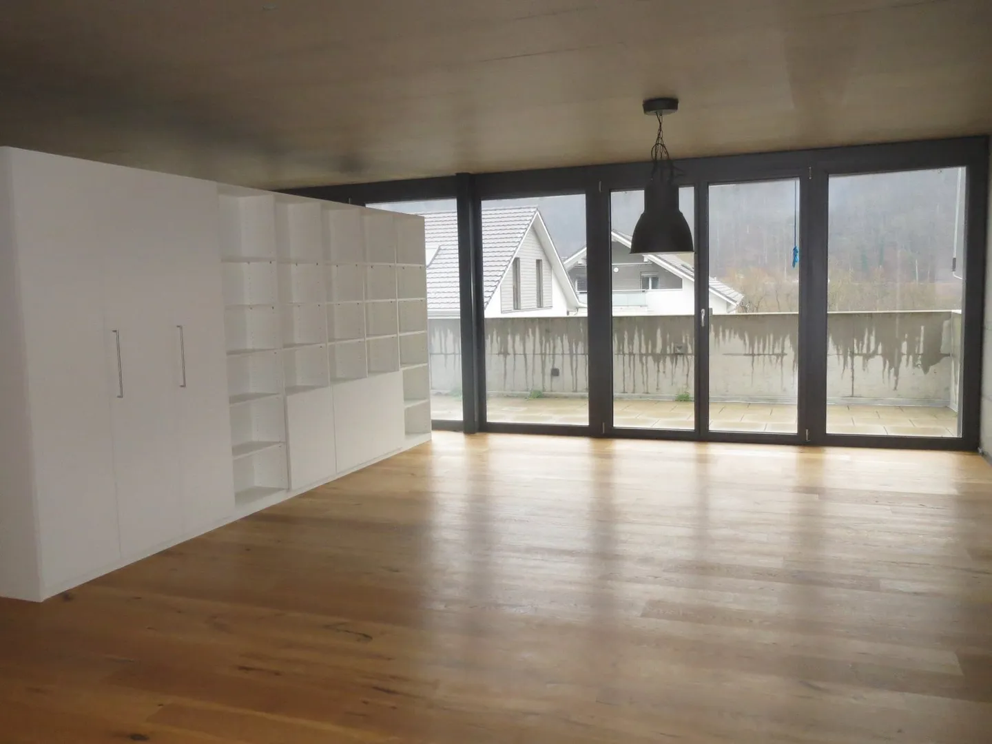 Moderne Loftwohnung im Grünen - Foto 1 von 12