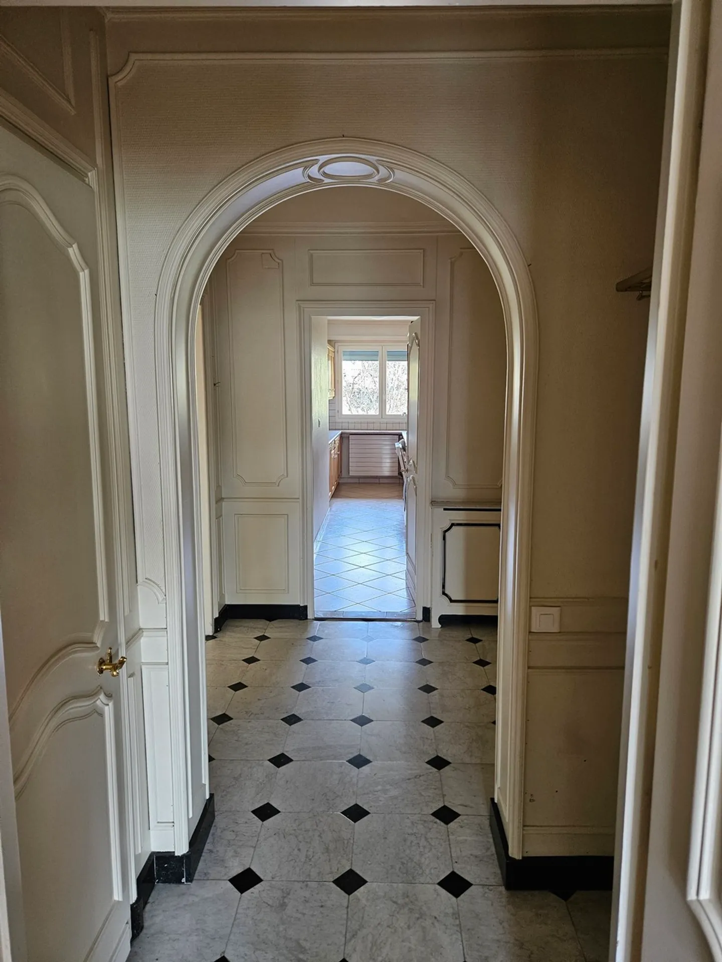 Appartement Charmant à Florissant - Photo 2 sur 11