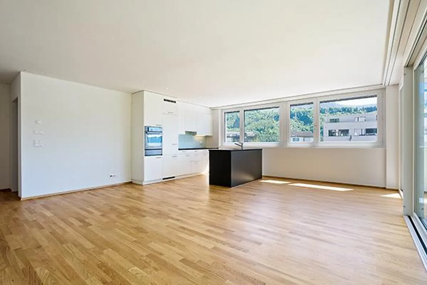 Rent without deposit - This is where your apartment search ends! - Photo 1 of 4