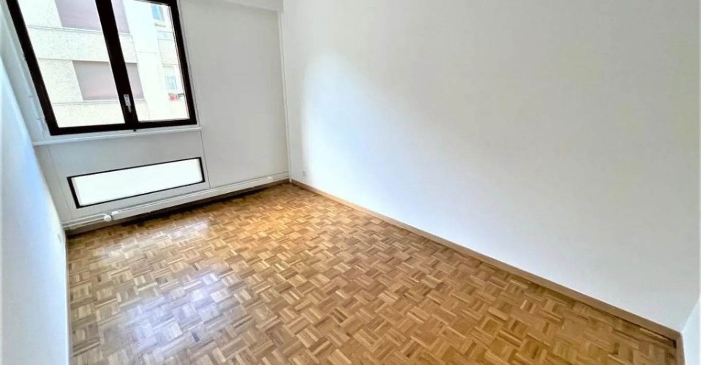 Appartamento 4 p. a Pâquis - vicino alla stazione e al lago - Foto 10 di 11
