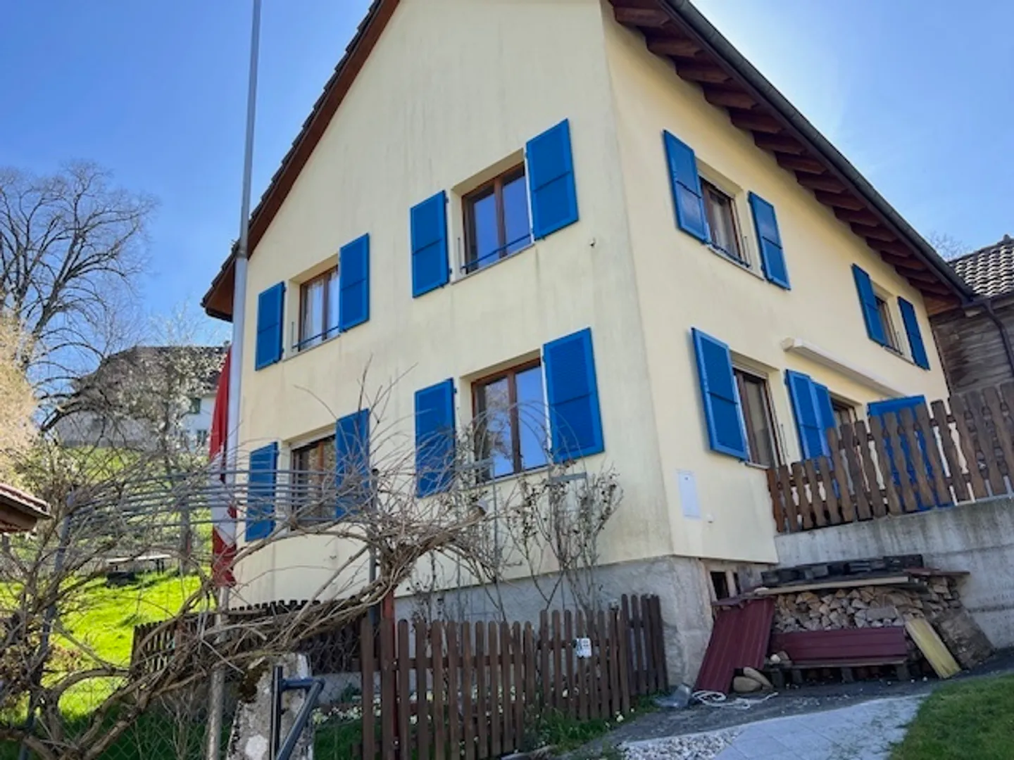 Casa singola in affitto - Foto 1 di 13