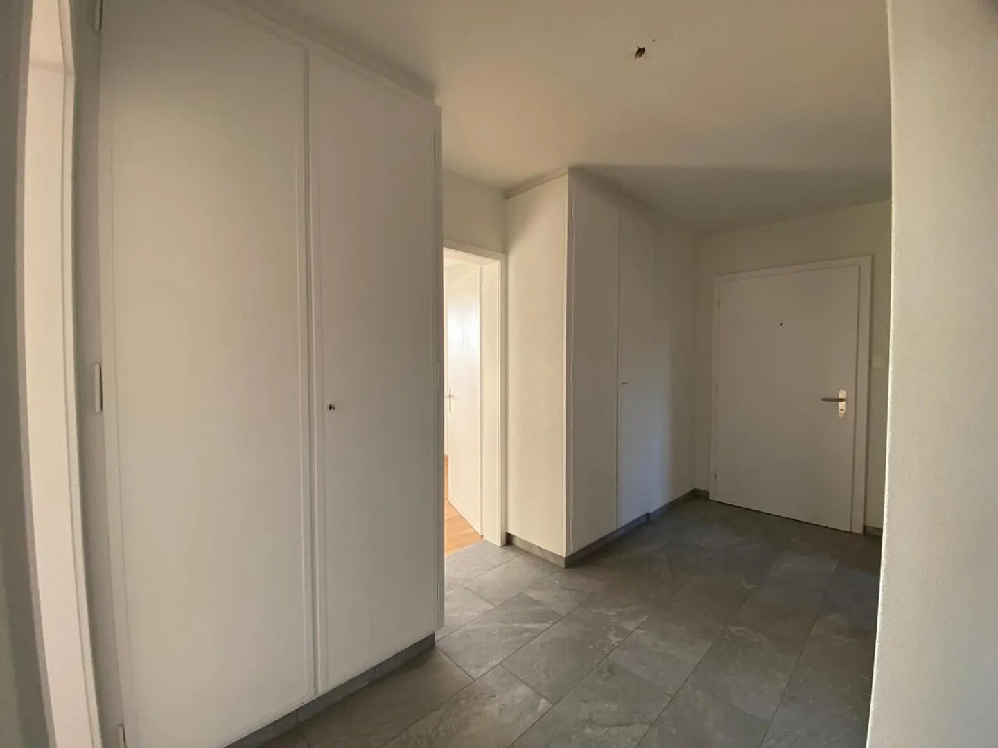 À louer : Appartement 4 de pièces entièrement rénové à Orpond - Photo 8 sur 12