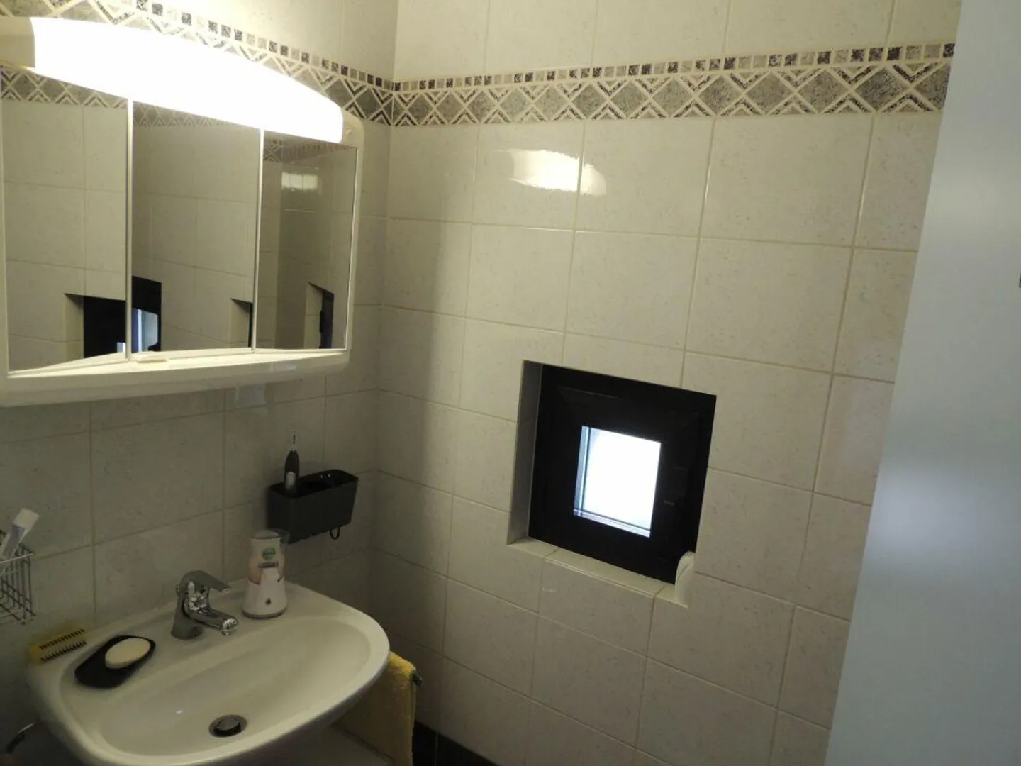 EINFAMILIENHAUS MIT GARTEN IM GRÜNEN - Foto 5 von 30