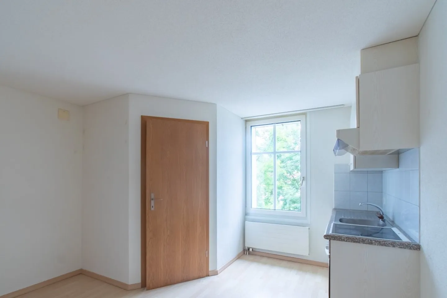 Affordable 2.0-room apartment wanted? - Photo 3 of 8