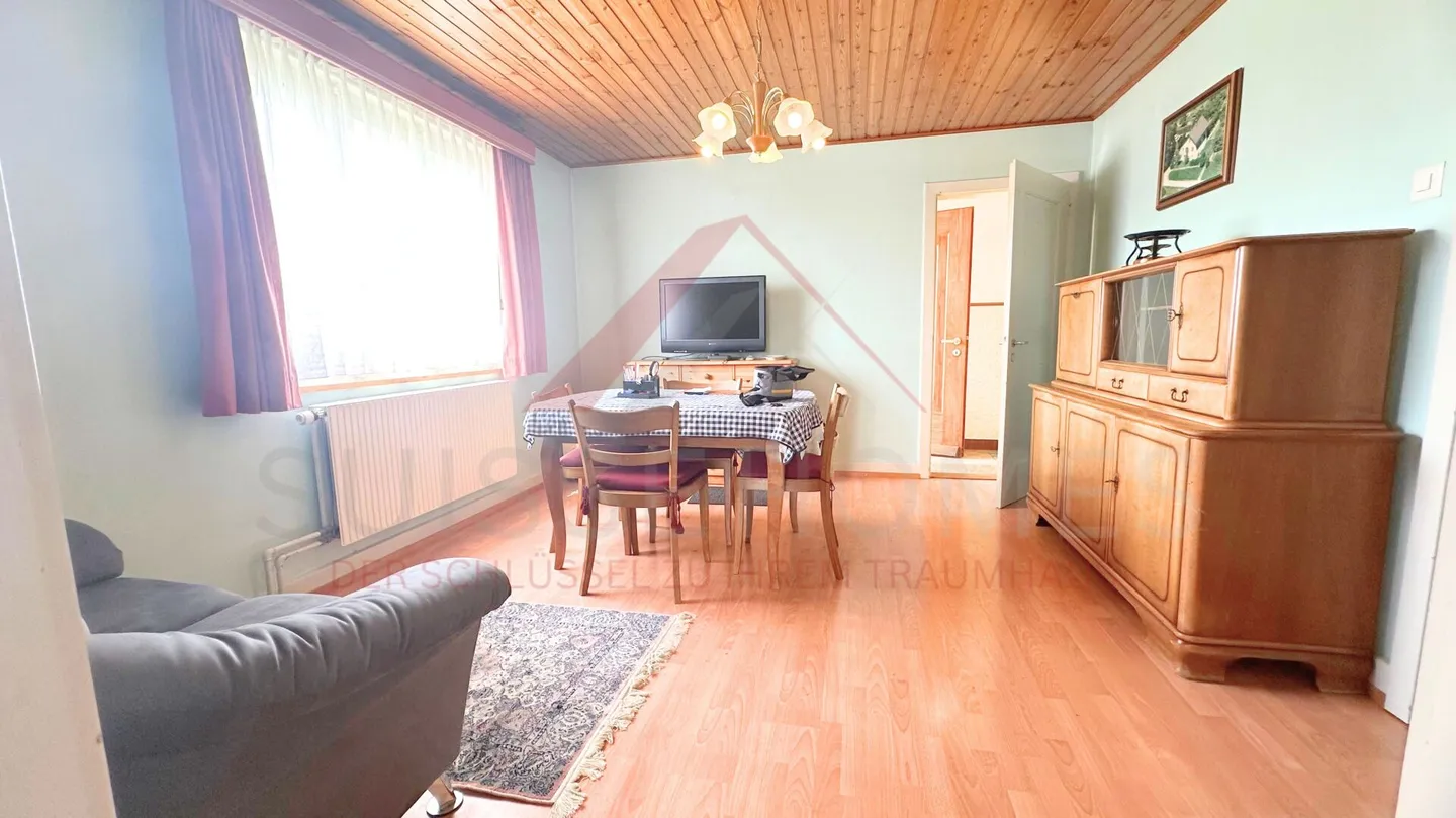 Villa familiale avec grand terrain - tranquillité absolue et emplacement privilégié - Photo 2 sur 19