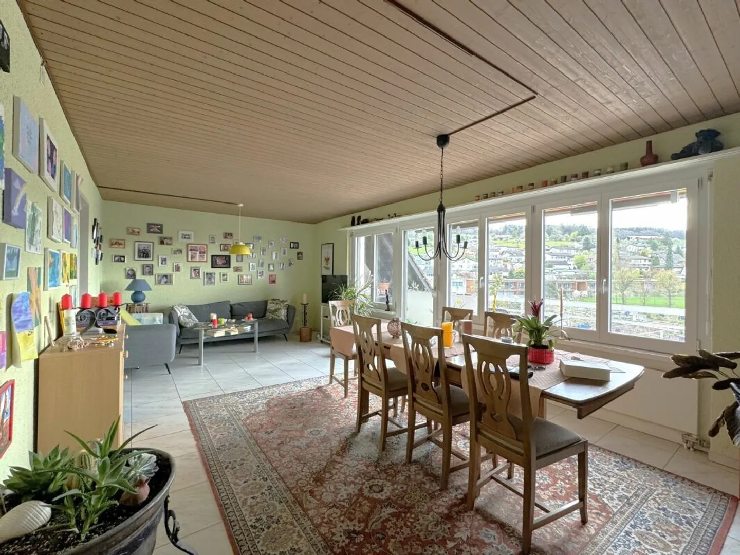 Appartement en duplex avec terrasse - Photo 3 sur 15
