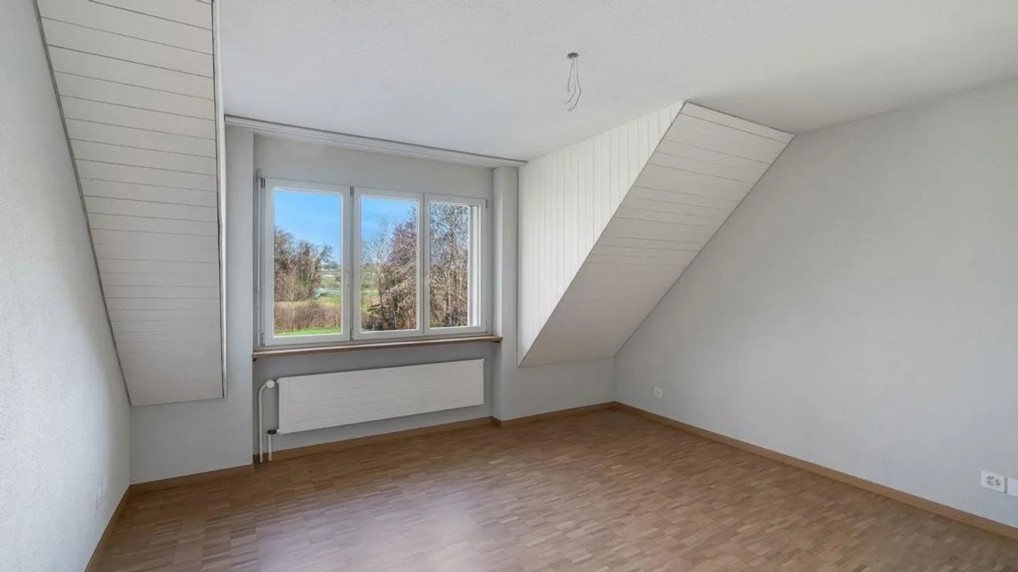 RENT WITHOUT DEPOSIT - Spacious Maisonette Apartment in the Green - Photo 4 of 10