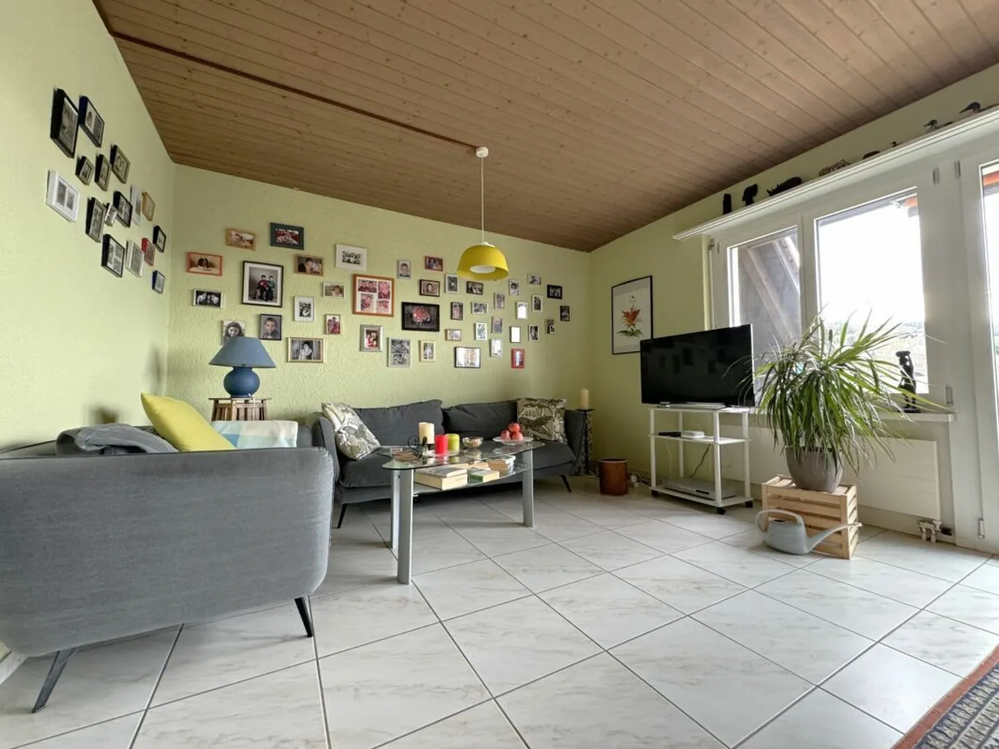 Appartement en duplex avec terrasse - Photo 5 sur 15