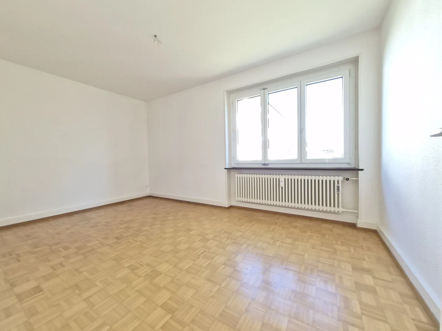 Appartement trois pièces au rez-de-chaussée - Photo 5 sur 10