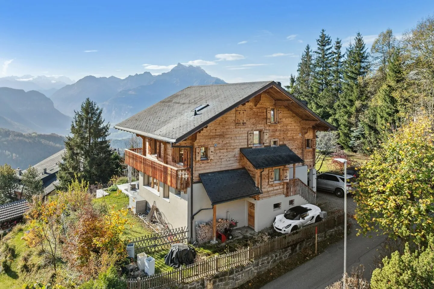 Chalet L'Etoile des Alpes, panoramic view, close to amenities - Photo 35 of 38