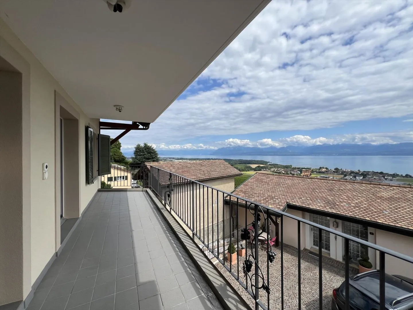 Appartamento con 3 camere da letto con vista panoramica - Bougy-Villars - Foto 1 di 13