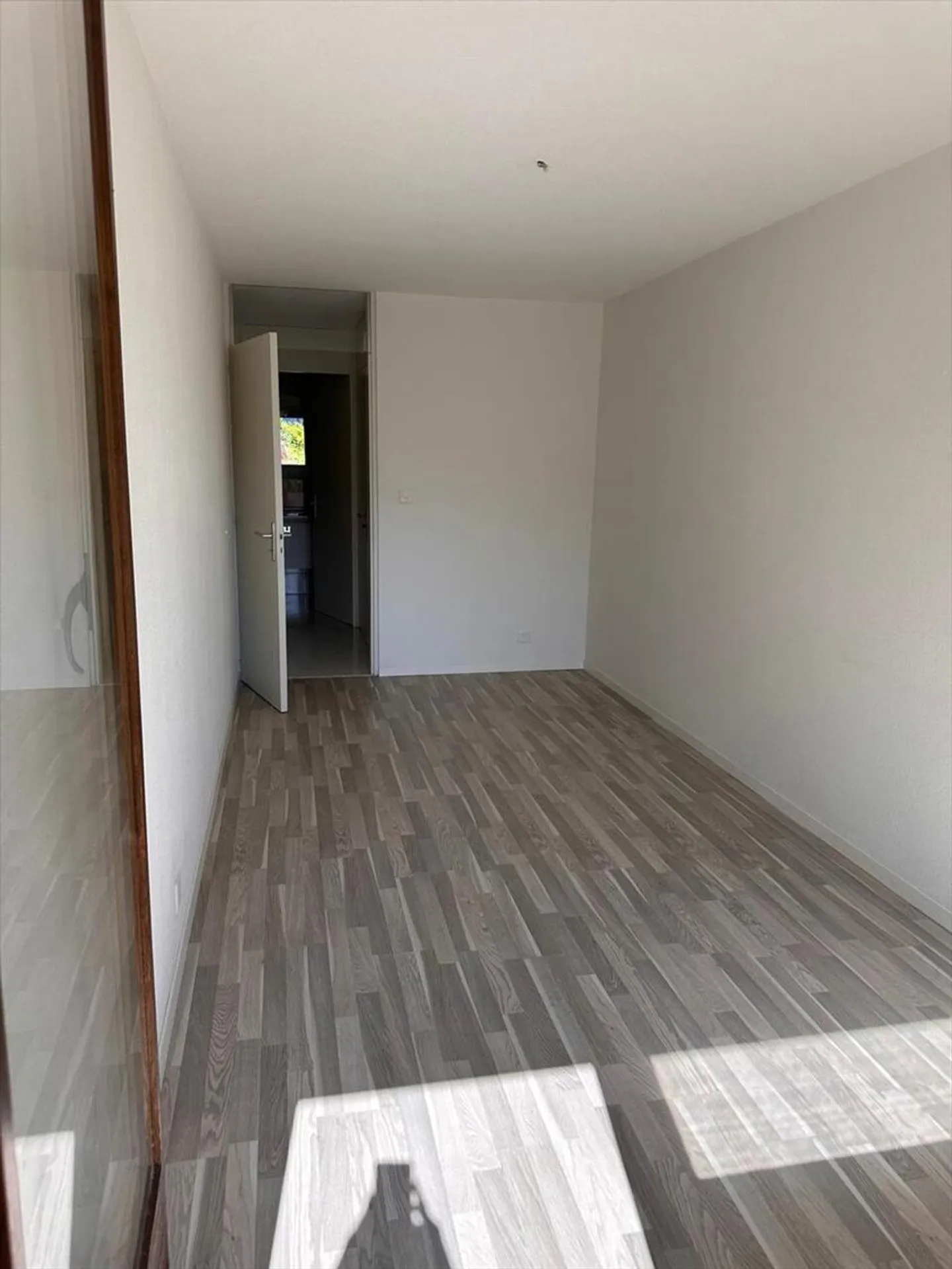 «Cornaux, zu verkaufen, 3.5-Zimmer-Wohnung, 86.5 m2 mit Balkon» - Foto 8 von 13