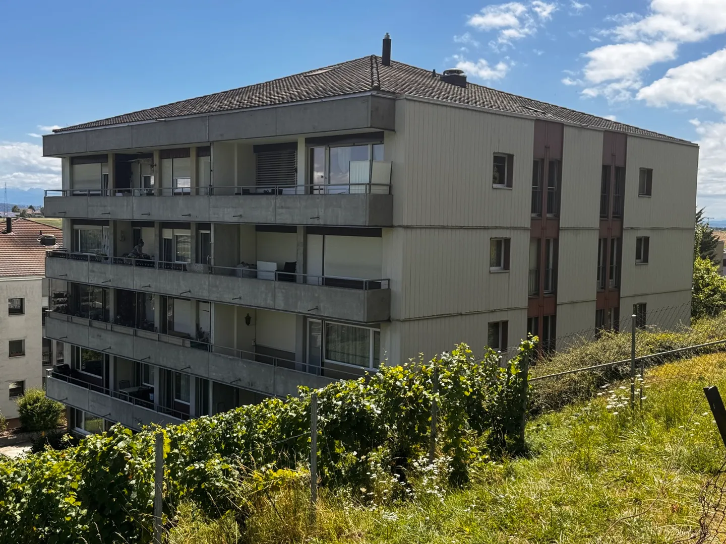 «Cornaux, zu verkaufen, 3.5-Zimmer-Wohnung, 86.5 m2 mit Balkon» - Foto 2 von 13