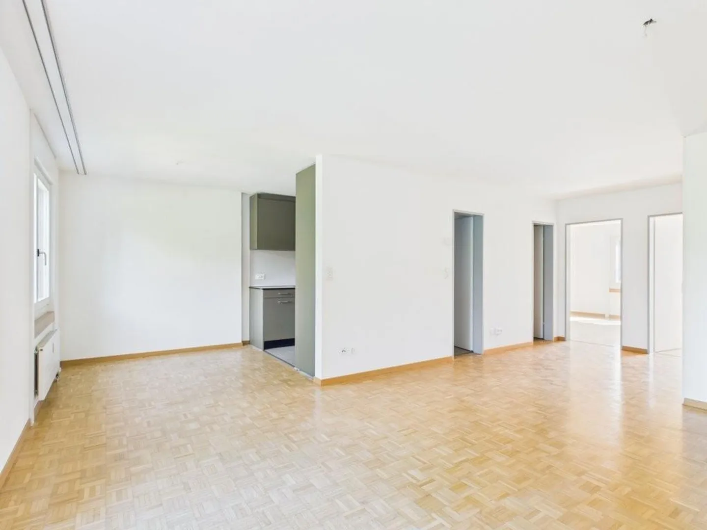 Renovierte Wohnung mit Balkon - Foto 4 von 7