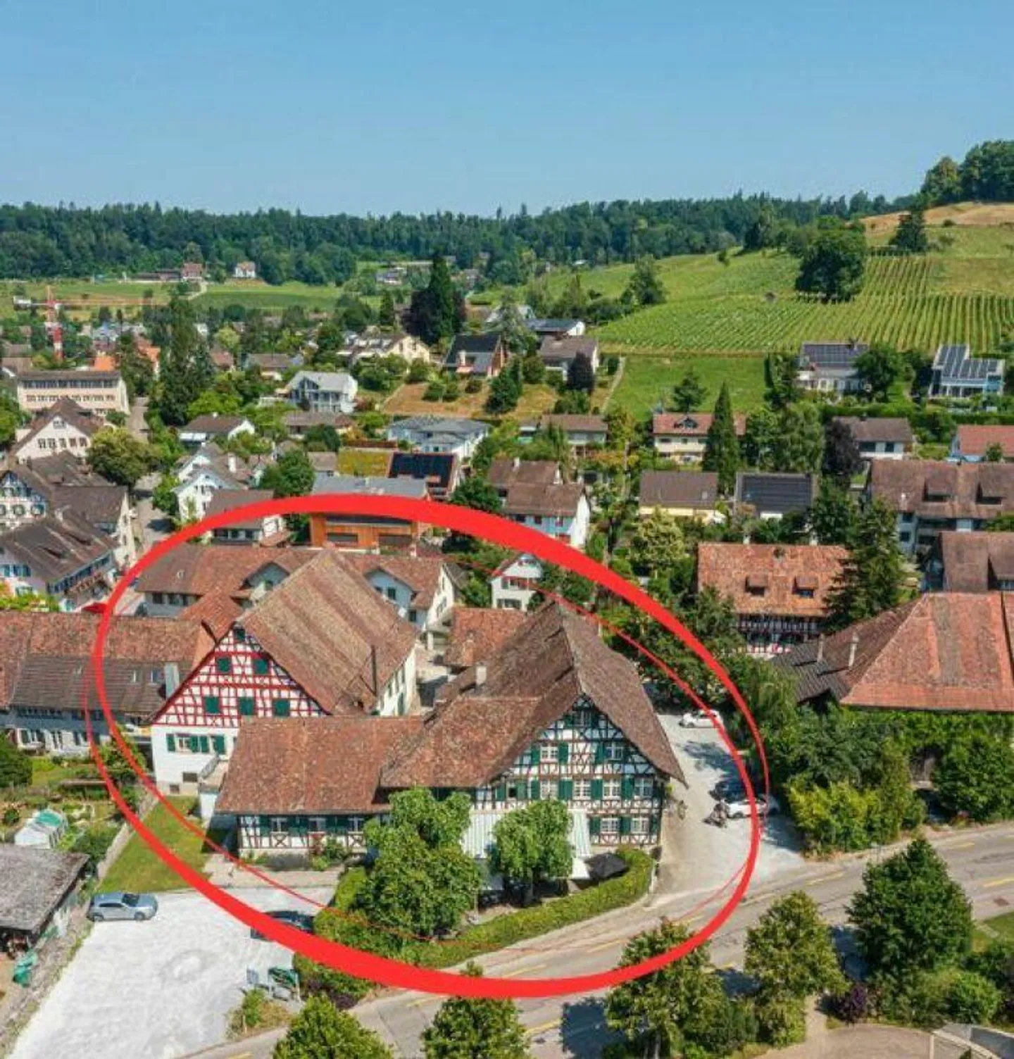 Proprietà residenziale e commerciale nel centro di Rafz - Foto 2 di 13