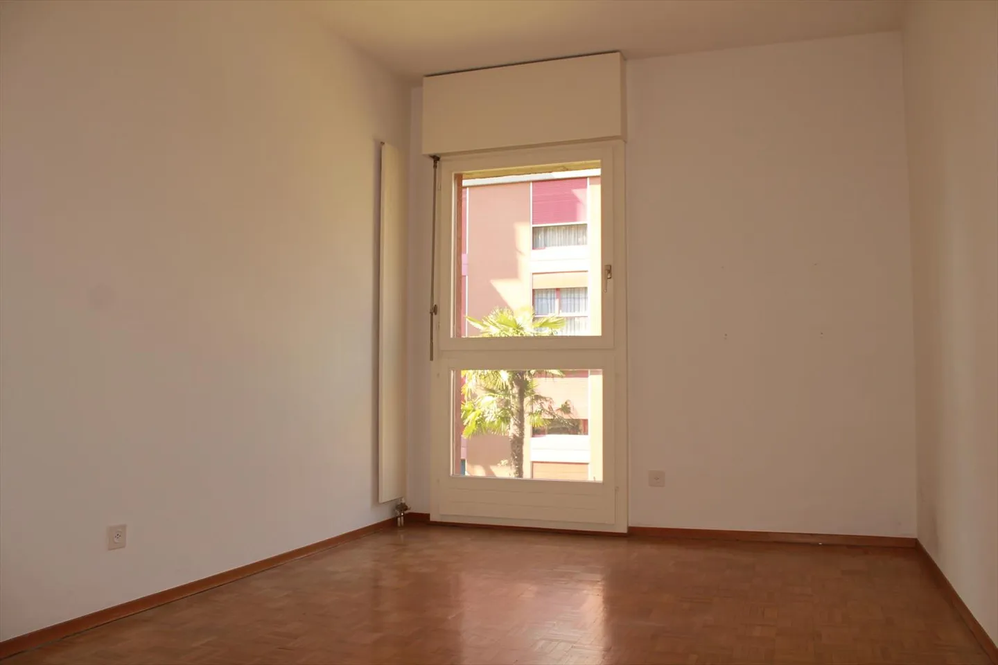 Helles 2.5-Zimmer-Apartment im Grünen! - Foto 3 von 4