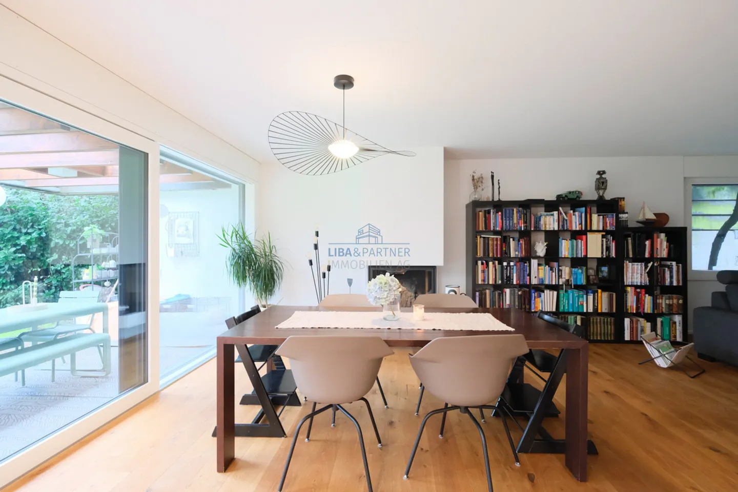 Move in & feel good - renovated home on the sunny slope of Oberwil - Photo 4 of 14
