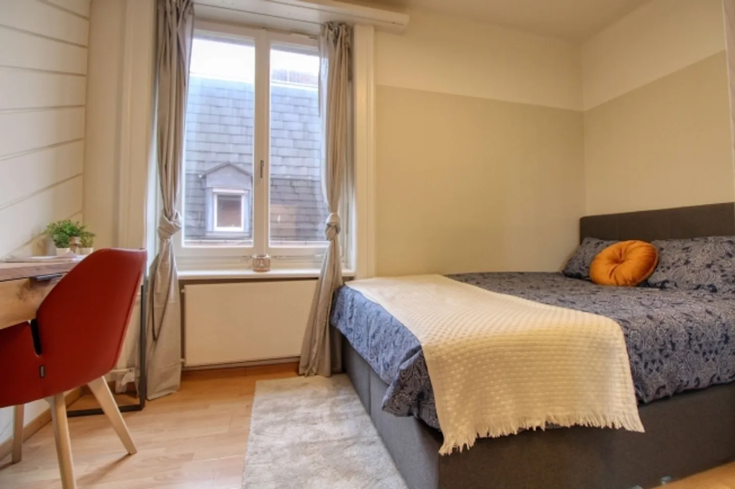 Appartement meublé à louer - Photo 2 sur 9