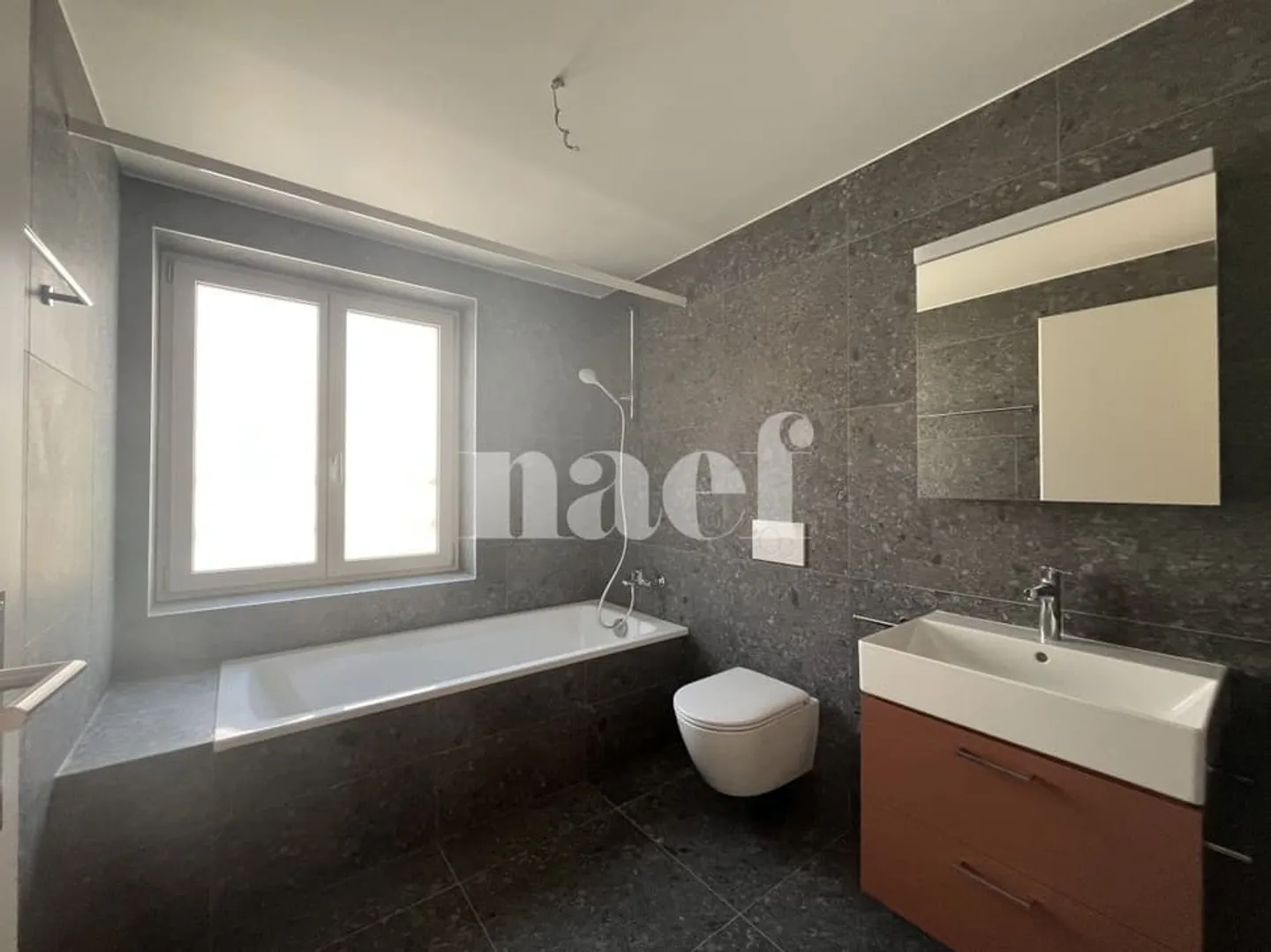 Magnifique appartement neuf de 5pièces au 2ème étage - Photo 9 sur 9