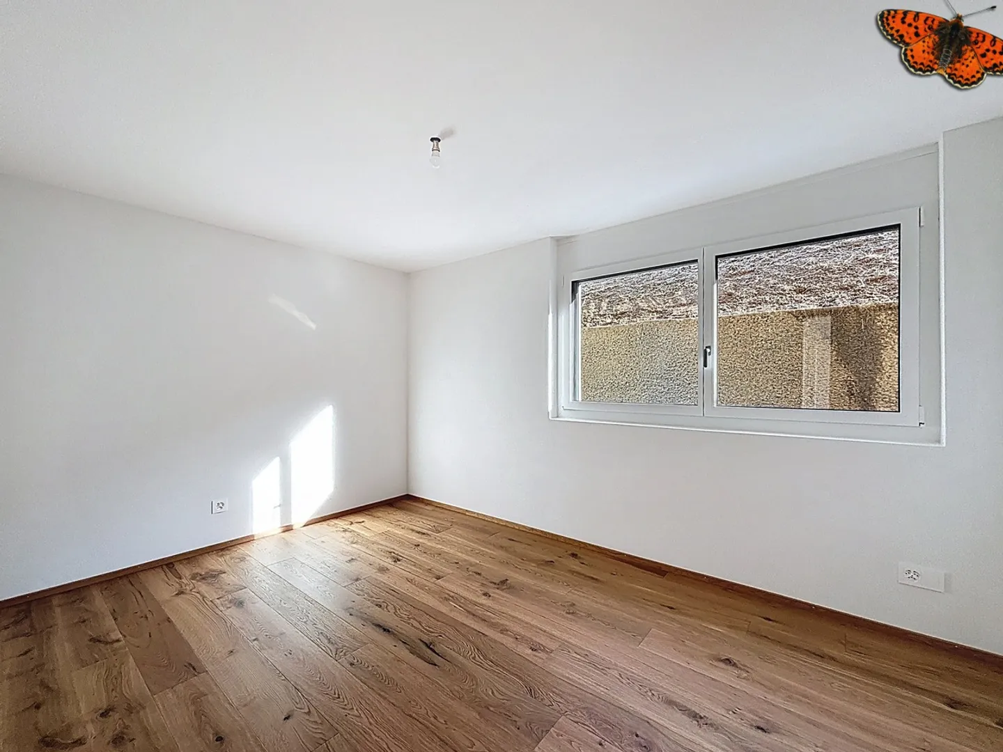 VILLA MAGNIFICA CON VISTA LAGO DISPONIBILE IMMEDIATAMENTE - Foto 12 di 14